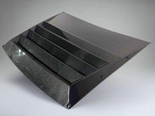 Load image into Gallery viewer, E36 / E46 / UNIVERSAL CARBON FIBER HOOD VENT